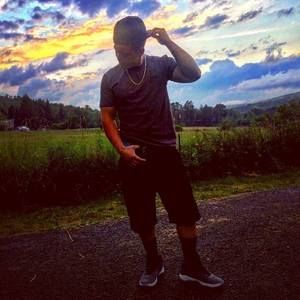 Meet your Posher, Chris